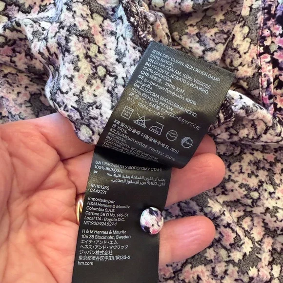 H&M purple ditsy floral balloon sleeve tiered mini dress-Size Large - Picture 10 of 11